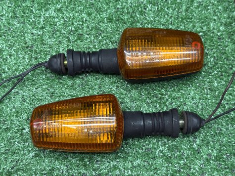 Поворотники задние Yamaha FZX 250 Zeal 3YX-0