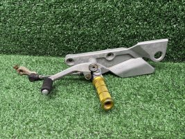 Кронштейн водителя левый Honda CB 1300 SC40 98-02