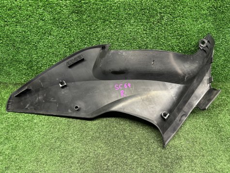 Пластик боковой правый Honda CBF 1000 SC64 -2