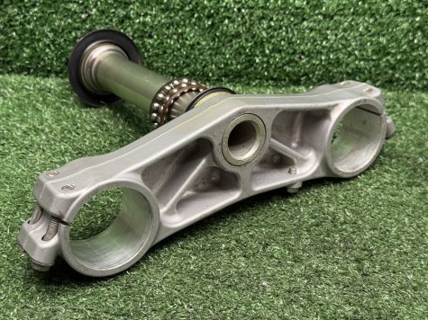 Траверса нижняя Honda CBR 1000 RR 08-11 SC59 -2