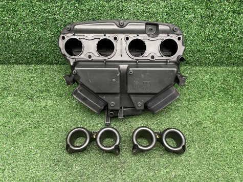 Корпус воздушного фильтра Honda CBR 1100 XX SC35 03-2
