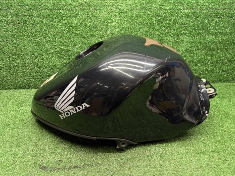 Бак Honda CBR 1100 XX SC35 03-2