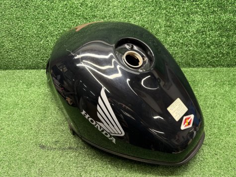 Бак Honda CBR 1100 XX SC35 03-4