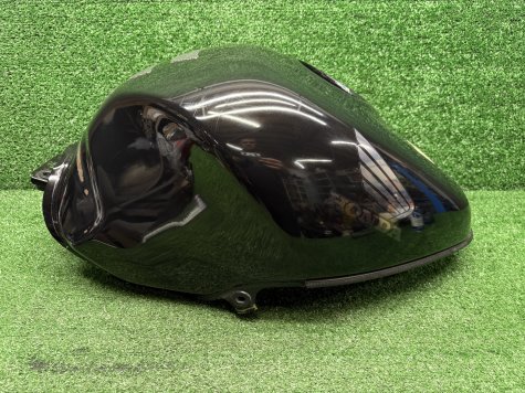 Бак Honda CBR 1100 XX SC35 97-4