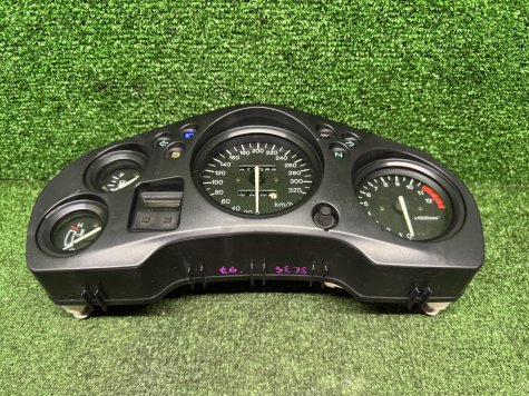 Приборная панель Honda CBR 1100 XX SC35 97-1