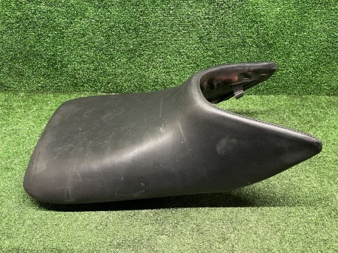 Сиденье водителя Honda CBR 150 -0