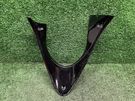 Пластик плуг Honda CBR 150 -0