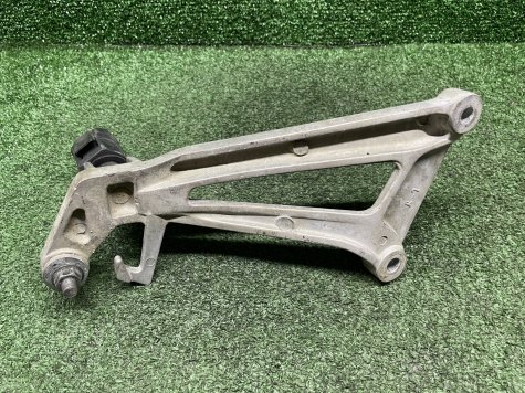 Кронштейны пассажира Honda CBR 150 -2