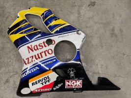 Пластик боковина левая Honda CBR 600 F4i PC35