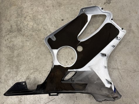 Пластик боковина левая Honda CBR 600 F4i PC35-4