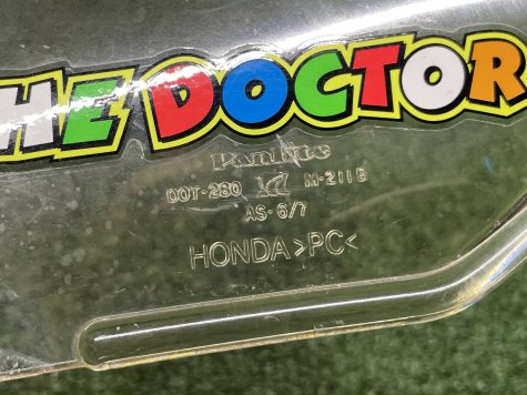 Ветровое стекло Honda CBR 600 F4i PC35-5