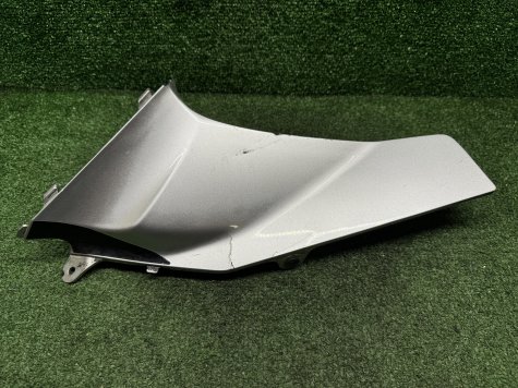Пластик полка правая Honda CBR 600 RR PC37 05-06-0
