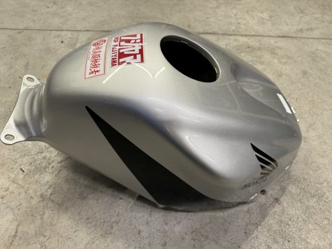 Пластик накладка бака Honda CBR 600 RR PC37 05-06-1