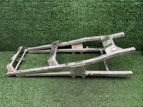 Подрамник Honda CBR 900 919 SC33 96-97-0