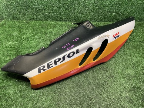Пластик хвоста правый Honda CBR 900 919 96-97 SC33-0