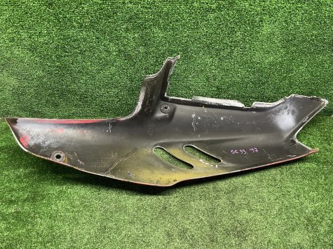 Пластик хвоста правый Honda CBR 900 919 96-97 SC33-2