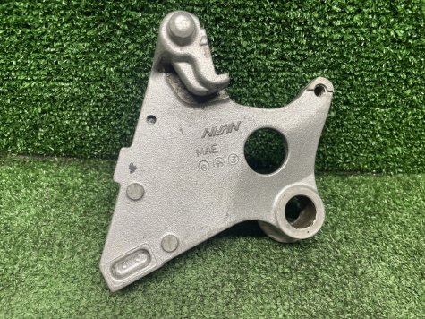 Кронштейн суппорта Honda CBR 900 919 SC33 94-99-1