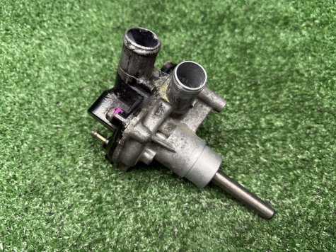 Помпа охлаждения Honda CBR 900 919 SC33 93-97-1