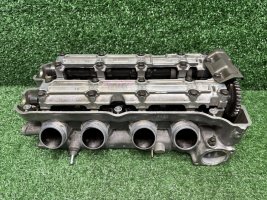 Головка блока ГБЦ Honda CBR 900 919 SC33 96-97