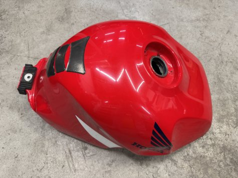 Бак Honda CBR 929 SC44 -0