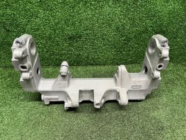 Кронштейн рамы нижний Honda CBR 954 SC50