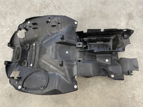 Пластик подрамника Honda VFR 800 RC46 02-0
