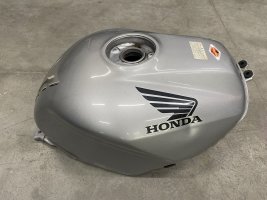 Бак Honda VFR 800 RC46 02