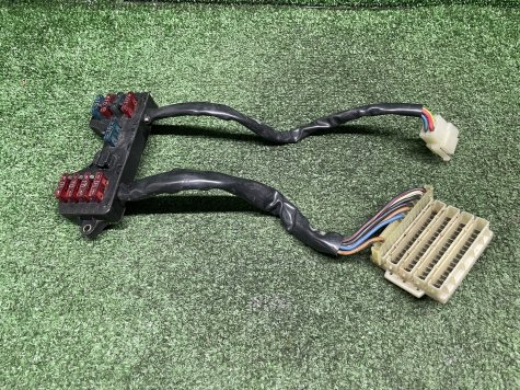 Блок предохранителей Honda VTZ 250 MC15-0