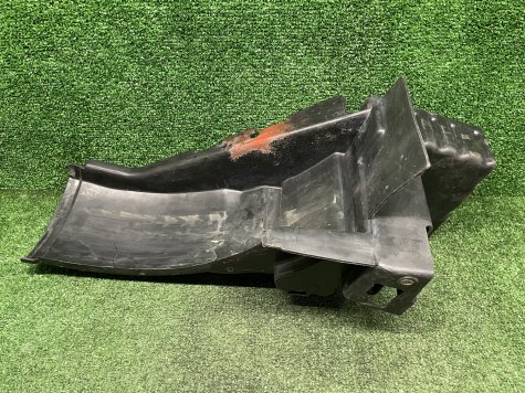 Подкрылок крыло пластик Honda VTZ 250 MC15-2