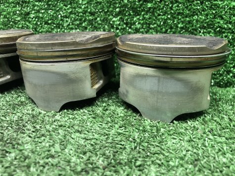 Поршень поршни Honda X11 X-11 SC42-1