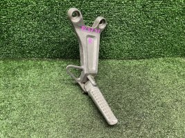 Кронштейн пассажира правый Honda CBR 600 RR PC37 03-04