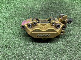 Суппорт правый Honda CBR 600 RR PC37 03-04