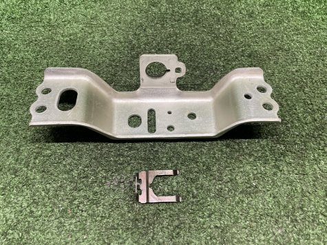 Кронштейн замок сиденья Honda CBR 600 RR PC37 05-06-1