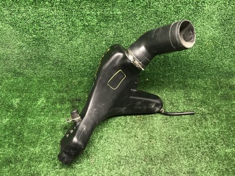 Воздуховод правый Kawasaki ZZR 400 400-2-1