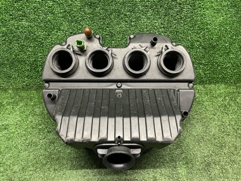 Корпус фильтра Suzuki GSR 400-1