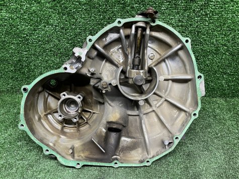 Крышка сцепления Honda CB 400 NC31-2