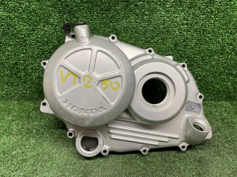 Крышка сцепления Honda VT 250 Xelvis  MC25-0