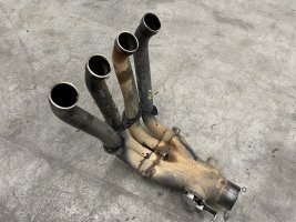 Коллектор выхлоп Yamaha R1 07-08 год 4C8