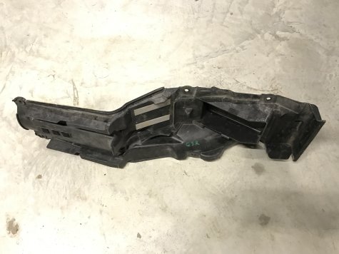 Пластик подрамника Suzuki GSR 400 GSR 600-2