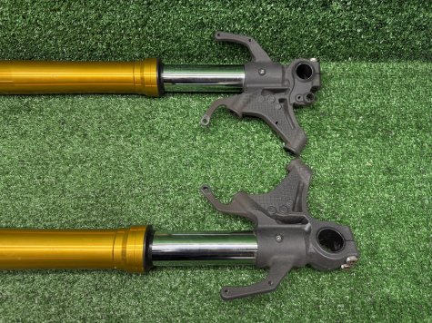 Перья вилка Yamaha R1 2015-2025-4