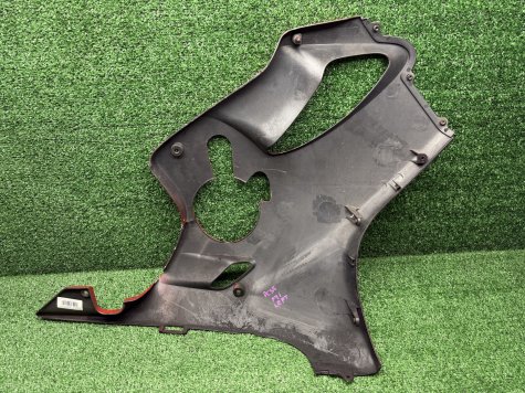Пластик боковой левый Honda CBR 600 F4i PC35-2