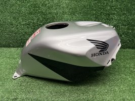 Пластик бака накладка Honda CBR 600 RR PC37 05-06