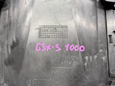 Пластик подкрылок Suzuki GSX-S 1000 L6-6