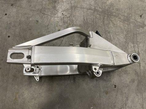 Маятник Suzuki Hayabusa 1 Gen -2