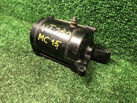 Стартер Honda VT250 VT 250 MC15-1