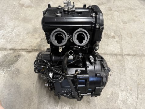 Двигатель Kawasaki Ninja 400R ER-4 ER400BEA-5