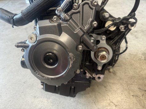 Двигатель Suzuki GSX-8S GSX-8R V-Strom 800 FRA1-2