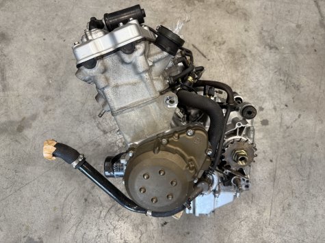 Двигатель Kawasaki ZX9R ZX900CE 00-03 год-5