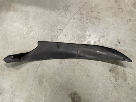 Пластик левый сабля Yamaha R6 06-07 2C0-1