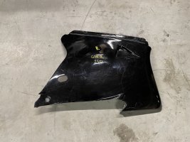 Пластик плуг правый Suzuki GSX-R 250 